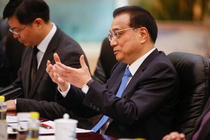 El primer ministro chino Li Keqiang durante una reuni&oacute;n en Pek&iacute;n.