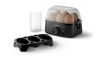 Cuecehuevos sobre fondo blanco