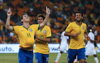 Oscar comemora seu gol contra a África do Sul.