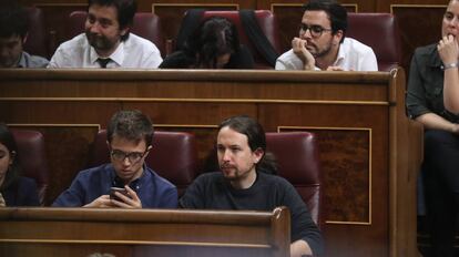 El l&iacute;der de Podemos, Pablo Iglesias, e I&ntilde;igo Errej&oacute;n.