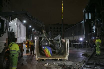 Recollida de l&#039;est&agrave;tua de Franco.