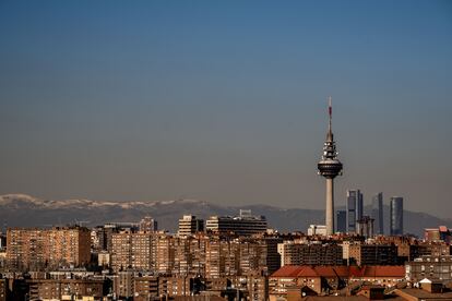 Vista panorámica de Madrid desde el parque Cerro del Tío Pío, en Vallecas.