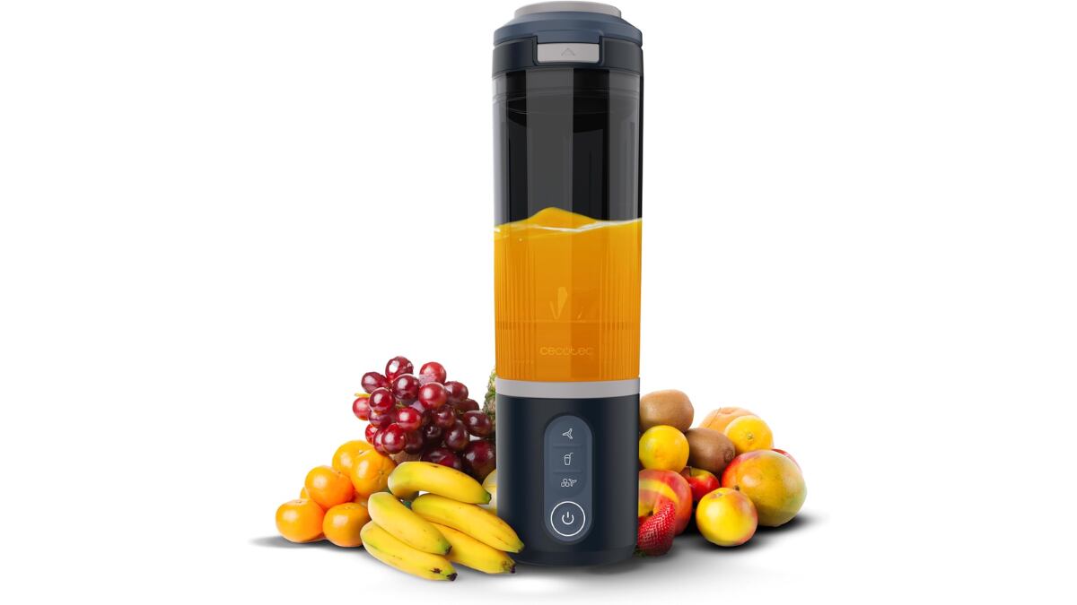 Cecotec portable blender.