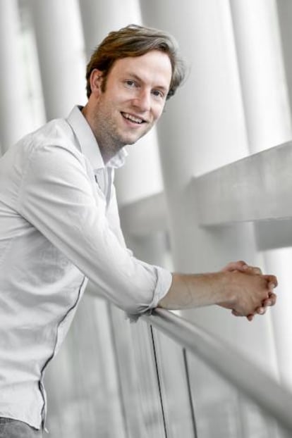 Damian Boeselager en la sede del Europarlamento en Estrasburgo.