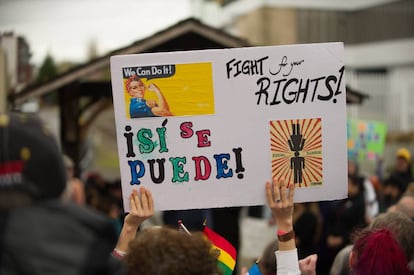 Manifestación en Portland el 27 de marzo contra las leyes migratorias de Trump.