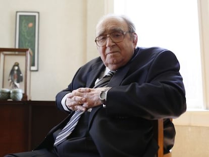 Robert W. Fogel, historiador econ&oacute;mico y Nobel de Econom&iacute;a 1993. 