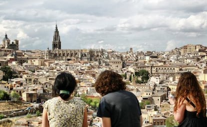 Vista de Toledo desde el otro lado del Tajo.