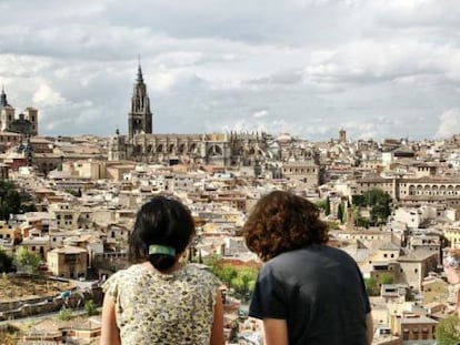 Vista de Toledo desde el otro lado del Tajo.