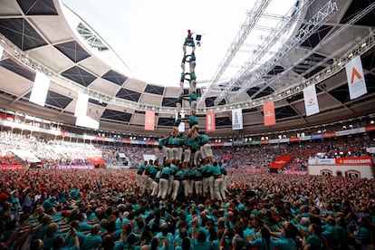 Una de las torres humanas levantadas por los Castellers de Vilafranca durante el concurso de Tarragona.