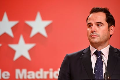 Madrid deputy premier Ignacio Aguado at a joint press conference on Wednesday.