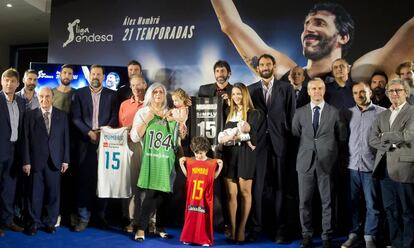 Acto de despedida de Mumbrú en la sede de la ACB en Barcelona