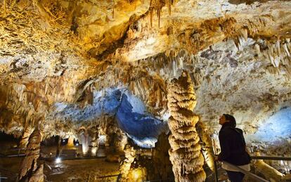 La cueva de Pozalagua, en la comarca vizcaína de las Encartaciones.