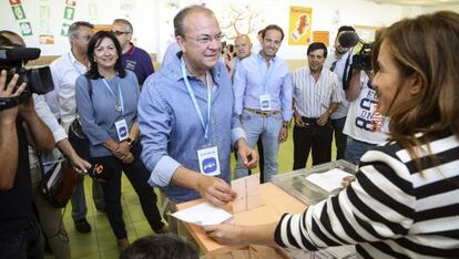  El candidato del PP a la Presidencia de la Junta de Extremadura, Jos&eacute; Antonio Monago.