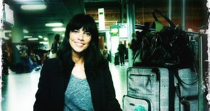La actriz Maribel Verdú fotografiada en la estacón de Atocha de Madrid.