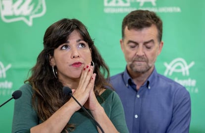 Teresa Rodríguez y Antonio Maíllo, dirigentes de Adelante Andalucía, en Sevilla.