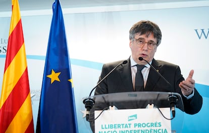 El presidente de Junts per Catalunya, Carles Puigdemont, durante una rueda de prensa en Bruselas la semana pasada.