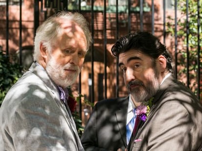 John Lithgow y Alfred Molina, en 'El amor es extraño'.
