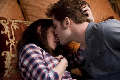 Kristen Stewart y Robert Pattinson en Crepúsculo (Catherine Hardwicke, 2008).