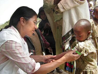 La presidenta de M&eacute;dicos Sin Fronteras, Joanne Liu, durante un viaje a Etiop&iacute;a.