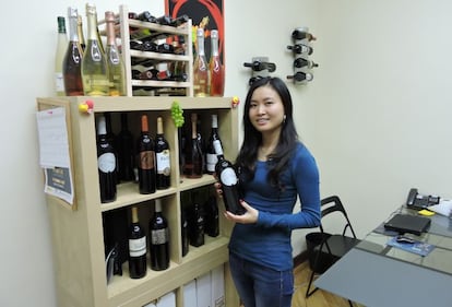 Weiwei Pan lleva casi diez años viviendo en Madrid y exporta vino español a China.