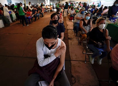 Jornada de vacunación contra la covid-19 en el Estadio Universitario de la Ciudad de México, el 23 de julio de 2021.