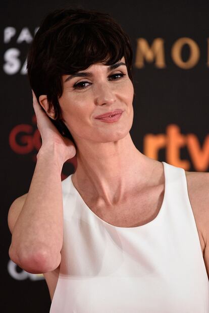 Paz Vega no se complicó y eligió un maquillaje natural.