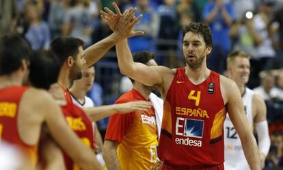 Gasol celebra la victoria ante Alemania