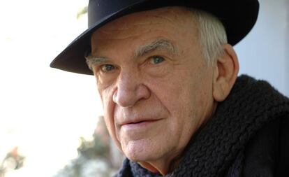 El escritor Milan Kundera, en 2014.