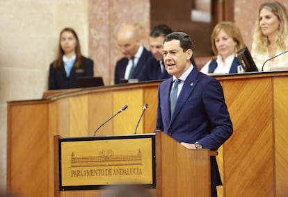 El presidente de la Junta, Juanma Moreno, interviene durante el debate. A 12 de junio de 2025, en sevilla (Andalucía, España). El presidente de la Junta, Juanma Moreno, ha comparecido en el Parlamento en un debate general sobre la situación de Andalucía.
12 JUNIO 2025
Rocío Ruz / Europa Press
12/06/2025