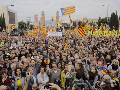 Artur Mas a la manifestaci&oacute; amb altres representants pol&iacute;tics.