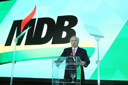 Temer, na conven&ccedil;&atilde;o do partido, que j&aacute; trazia a sigla &quot;MDB&quot;.