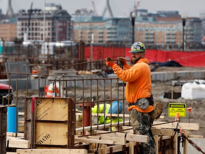 Construction workers