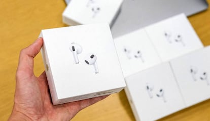 Los AirPods 3 de Apple se actualizan.