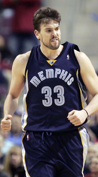 Marc Gasol celebra una canasta durante el partido contra Detroit.