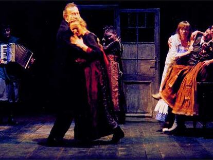 Una escena de la representación de 'Los hermanos Karamazov'.