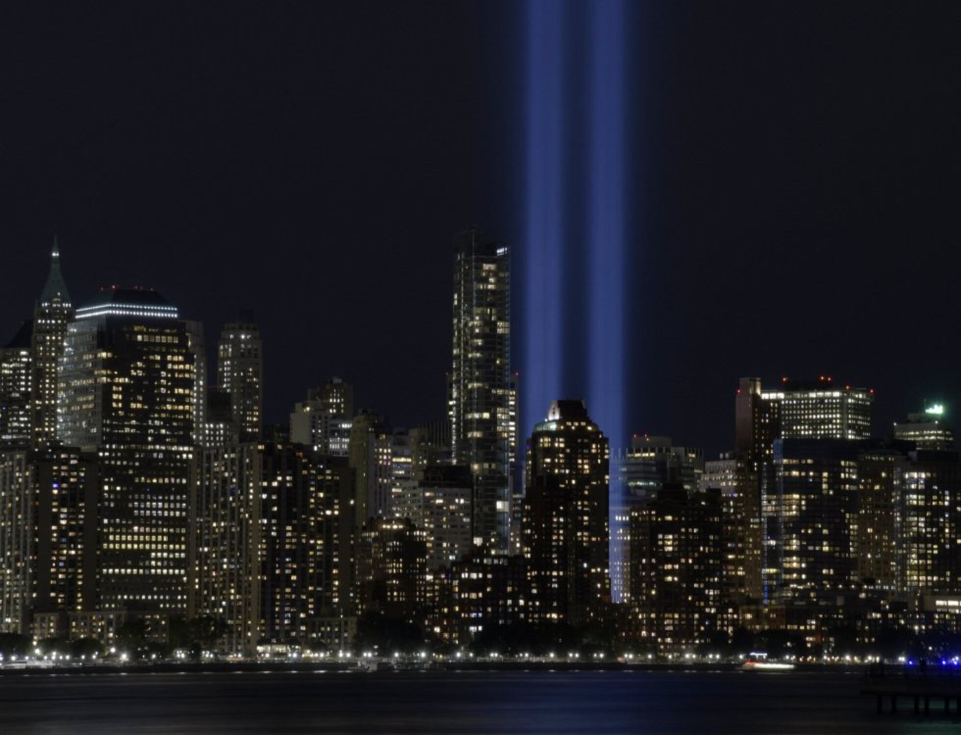 El Tributo de la Luz se enciende para homenajear a las víctimas del 11 ...