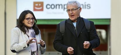 Mònica Oltra y Joan Ribó, en la sede de Compromís.