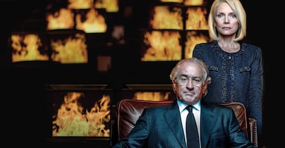 Robert de Niro como Bernie Madoff y Michelle Pfeiffer como Ruth Madoff en 'The wizard of lies', de HBO.