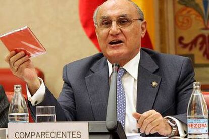 El presidente del Consejo del Poder Judicial y del Tribunal Supremo, Francisco José Hernando, en el Congreso.