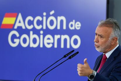 El ministro de Política Territorial y Memoria Democrática, Ángel Víctor Torres, en una comparecencia en La Moncloa.