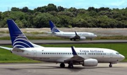 La "interrupción temporal" de la red de tecnología interna de Copa Airlines obligó a cancelar el 10 % de los vuelos programados entre el sábado y el martes pasados. EFE/Archivo