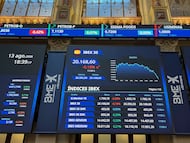 Paneles del Ibex en el Palacio de la Bolsa de Madrid.