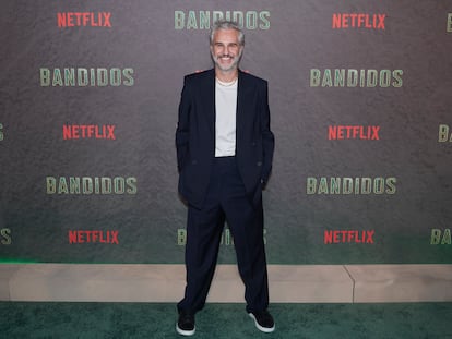 El actor mexicano Juan Pablo Medina en la alfombra roja de 'Bandidos', en Ciudad de México, en marzo de 2024.