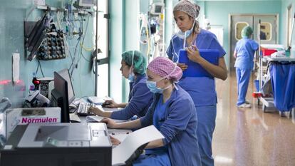 Trabajadoras sanitarias de un hospital valenciano.