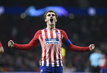 Griezmann celebra el segundo gol del Atlei.“Era importante ganar porque la derrota allí había sido un palo duro y teníamos ganas de jugar contra ellos de nuevo”, confesó el francés.