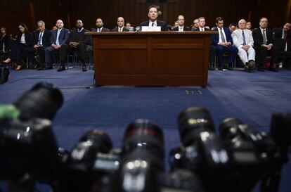 El exdirector del FBI James Comey, en un momento de declarar.