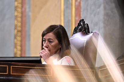 La presidenta del Congreso, Francina Armengol, en el pleno del Congreso del jueves pasado.