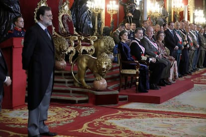 El presidente del Gobierno, Mariano Rajoy, en el Salón del Trono del Palacio Real.