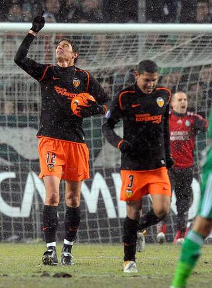 Zigic, tras marcar el segundo gol del Valencia.