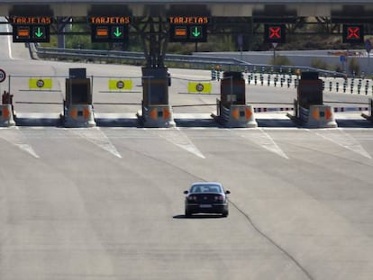 Puestos de peaje de la autopista madrileña R3.